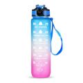 Sticlă de apă sportivă de 1L cu marker de timp de apă de apă Jug de apă pentru băutură de băutură pentru birou, școală și camping (fără BPA) - albastru / violet
