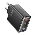 Încărcător de perete TOOCKI TCT67-22 de 67W cu tehnologie GaN și afișaj digital - USB-C/USB-A - Negru