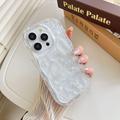 Husă TPU iPhone 15 Pro Max cu fluture și perlă - transparentă