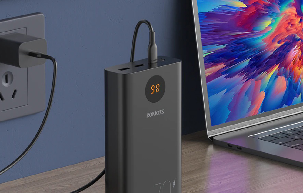 Romoss PEA30 Power Bank 30000mAh - USB-C, porturi USB - negru