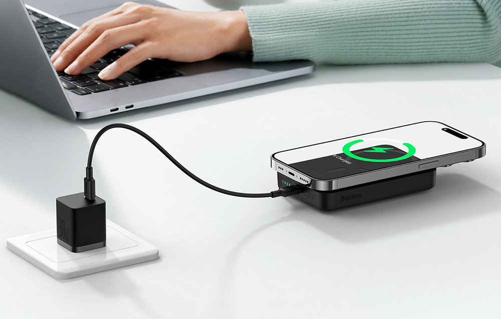 Baseus Magnetic Magnetic Mini Wireless Power Bank 10000mAh - USB-C 30W, compatibil MagSafe - Negru