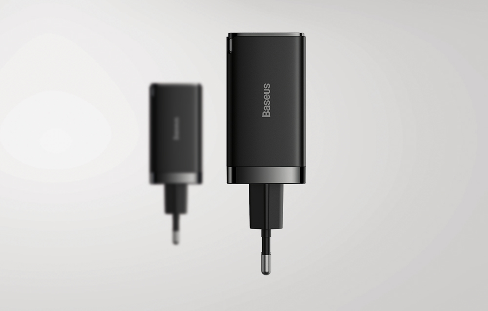 Încărcător de perete Baseus GaN5 Pro 65W - 2xUSB-C, USB-A - Negru