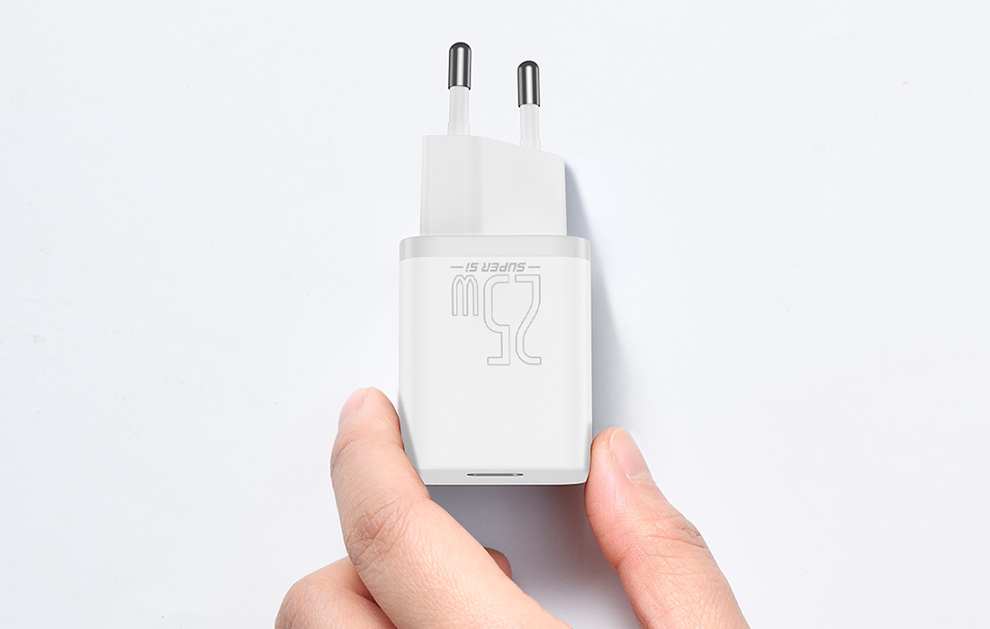 Baseus Super Si Quick USB-C Charger 25W - Alb